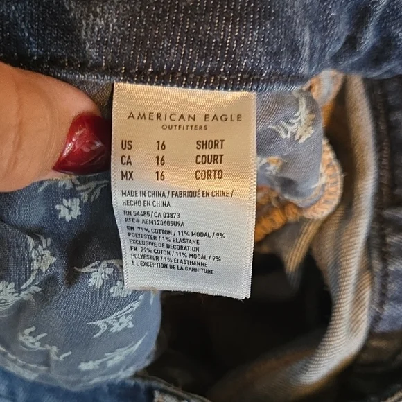 American Eagle Outfitters Women's High Rise Ripped Blue Jeans - Picture 5 of 8